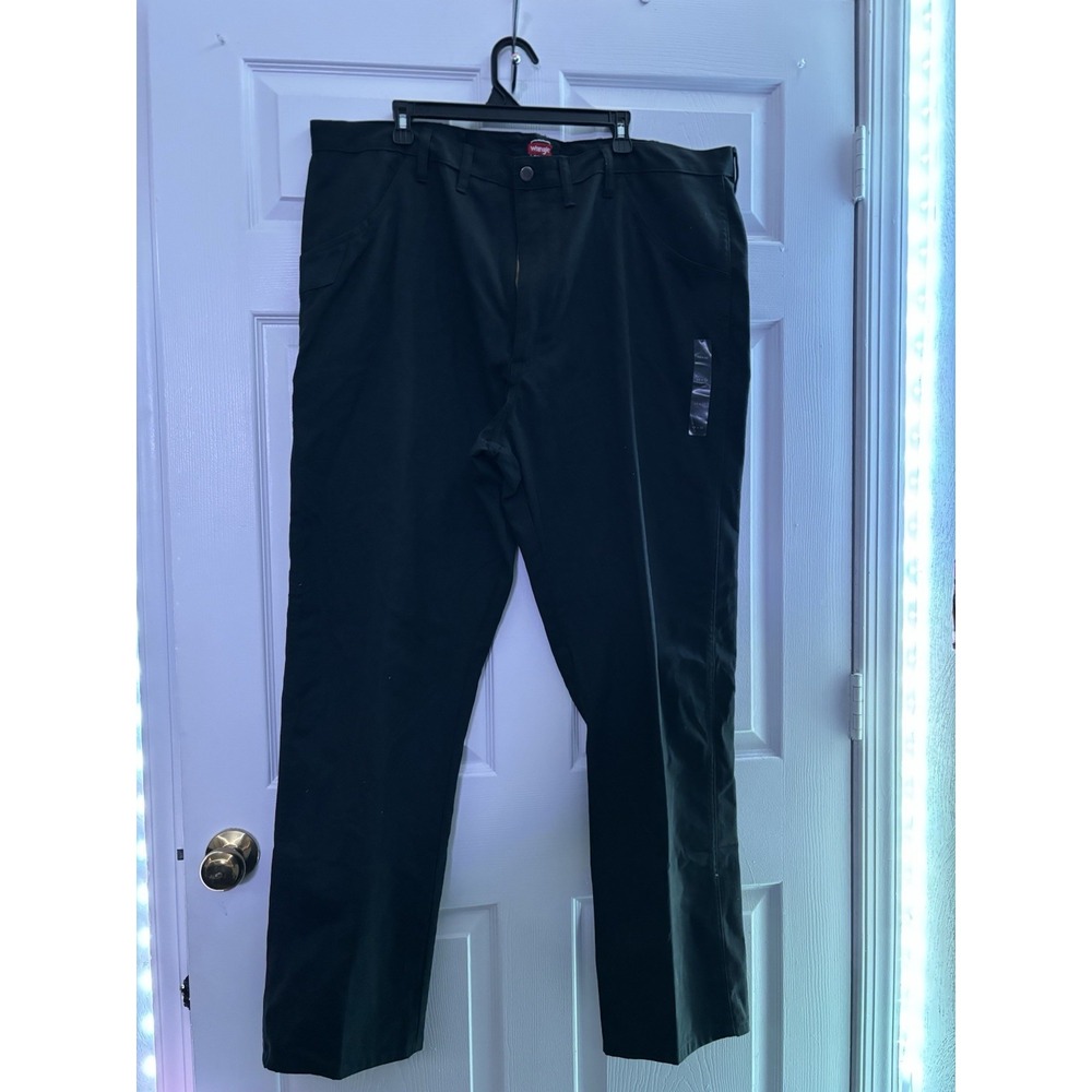 Wrangler Men's Workwear Cargo Pants Relaxed Fit Black Size 44x32 NWT